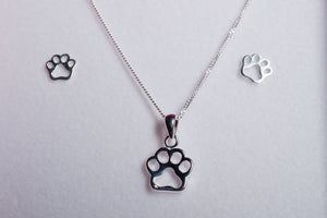 Paws necklace and earrings set